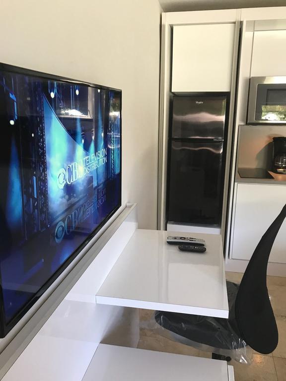 Wave Beach Vacation Rentals 폼파노 비치 객실 사진