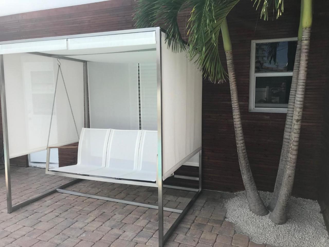 Wave Beach Vacation Rentals 폼파노 비치 외부 사진